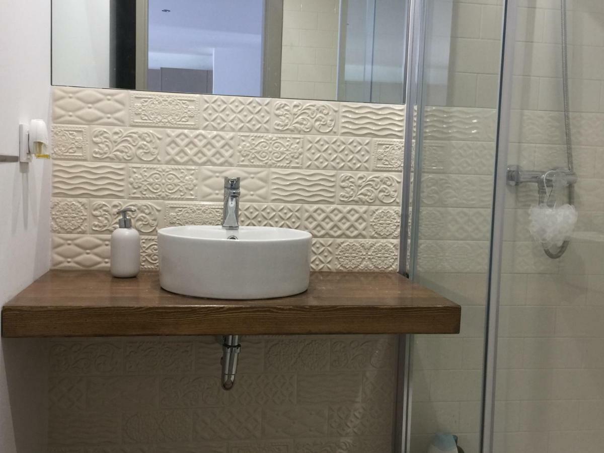 Apartamento Centrico En Олот Экстерьер фото