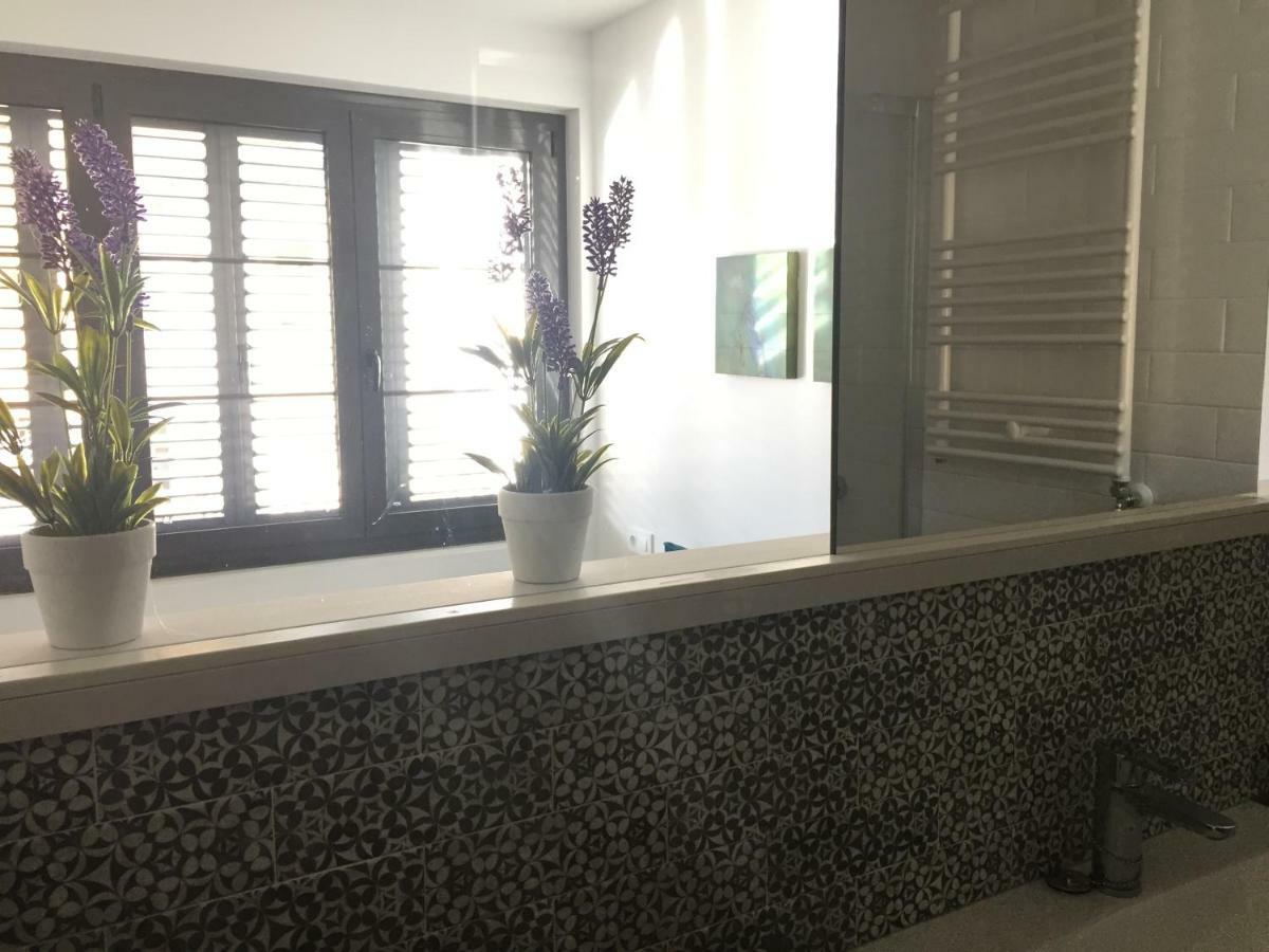 Apartamento Centrico En Олот Экстерьер фото